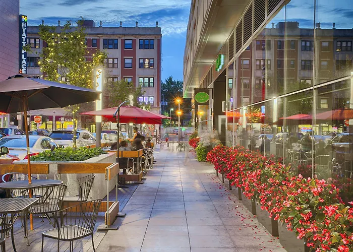 Hyatt Place Chicago-south/university Medical Center 3*