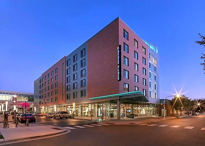 Hyatt Place Chicago-south/university Medical Center Hotel 3*